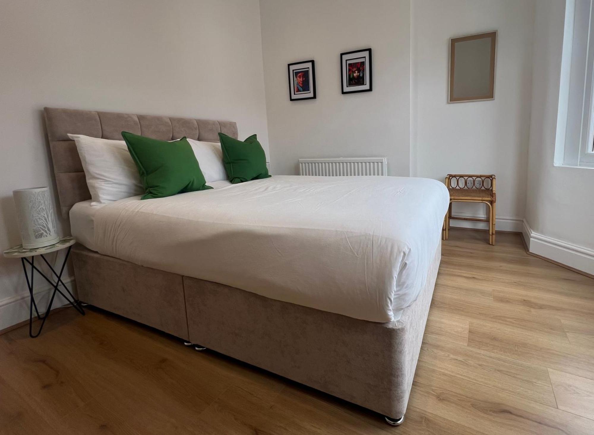 2025 Award Winner Liverpool Cherry House - 4 Bedrooms Exterior foto