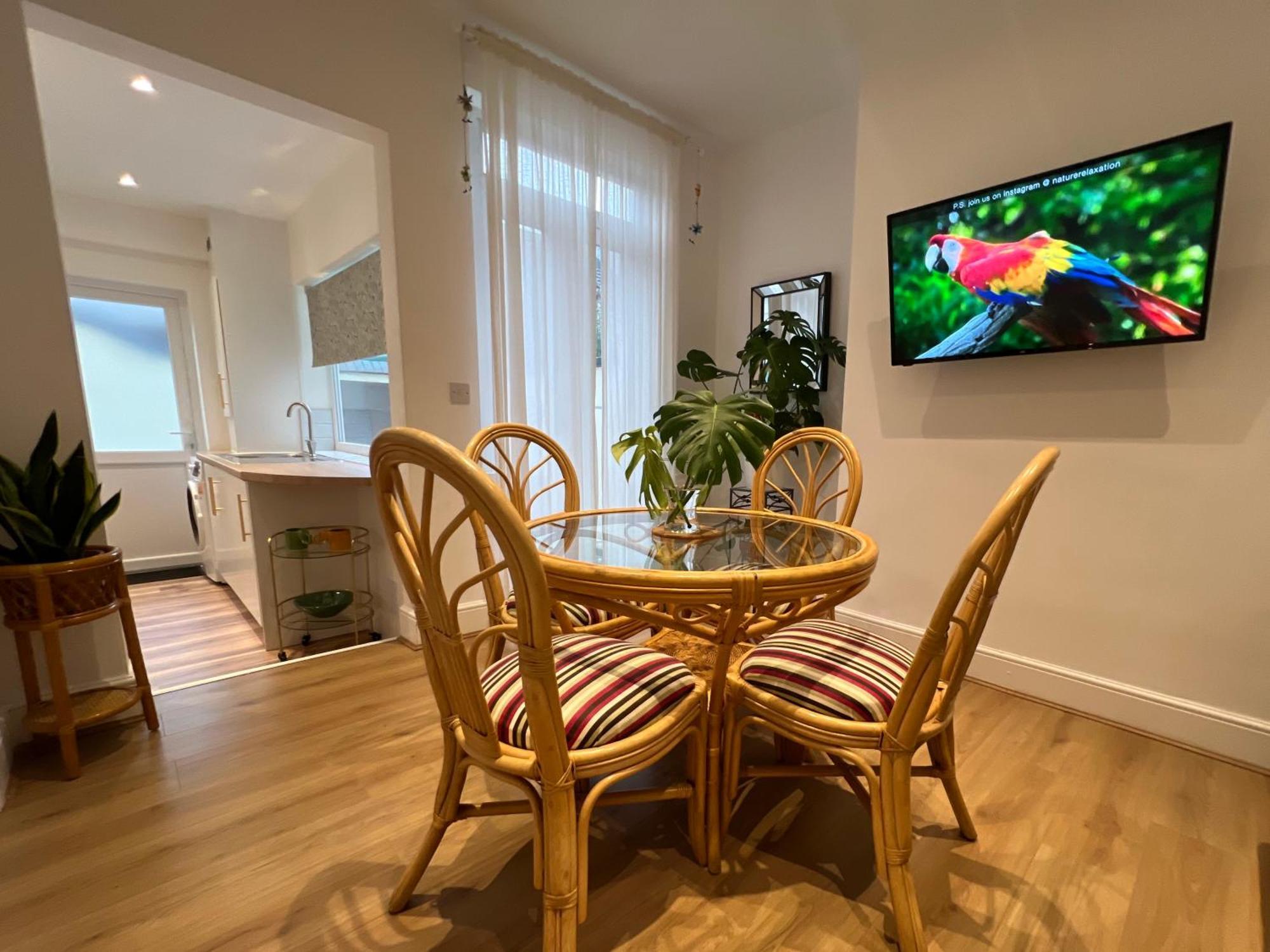 2025 Award Winner Liverpool Cherry House - 4 Bedrooms Exterior foto